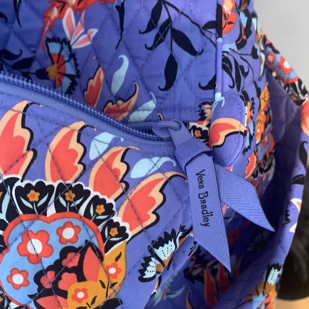 Nwt Vera Bradley xl duffel bag mural garden - Picture 5 of 8